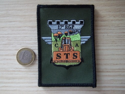 écusson militaire éme - 17,