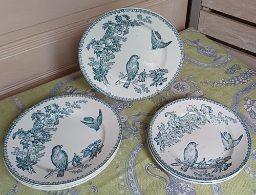 Anciennes assiettes plates - 6,