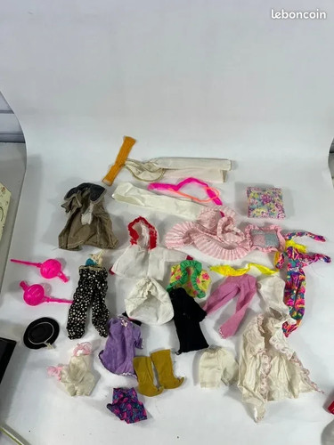 Lot vêtement barbie - lot,