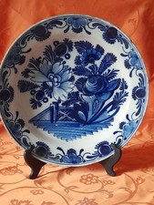 ancien plat en Delft époque