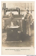 BQ-BFP1-0866-METIER - Catholic Institute of Arts and Crafts - La Raboteuse