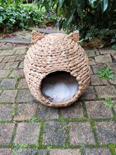 Panier de chat en osier