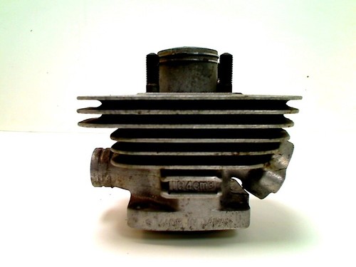 Cylindre suzuki 250 1974 - cylindre,