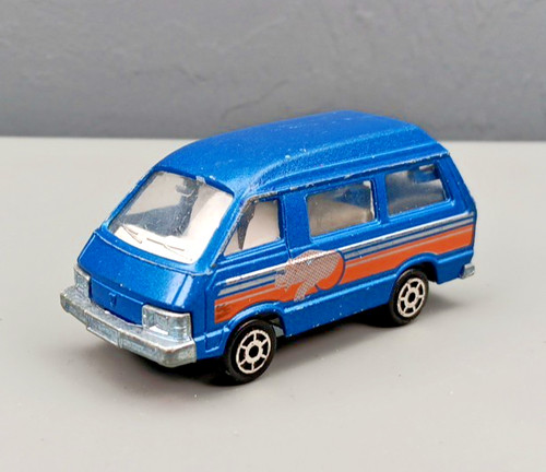 Majorette 216 toyota lite ace - toyota,