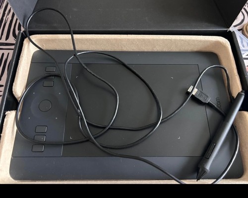 Wacom intuos pro medium - pro,