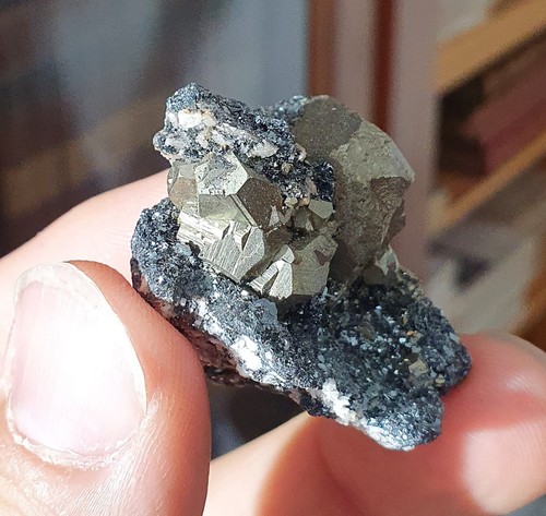 Pyrite hématite dolomie - pyrite,,