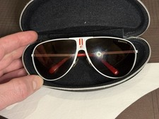 lunettes de soleil carrera