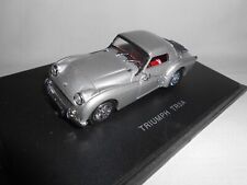 TRIUMPH TR3A  1/43ème - Jouef