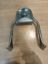 Sissy Bar Dossier Dosseret