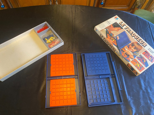 Jeu plateau traqueur - de, le