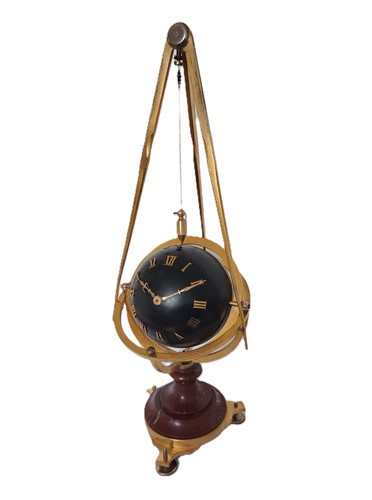 Pendule mystérieuse andré - pendule,