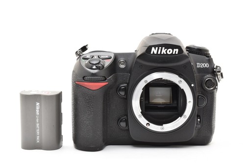 Nikon d200 2mp dslr camera - d200,