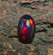 Grande pierre précieuse