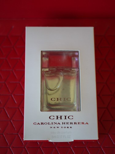 Carolina herrera eau - carolina,
