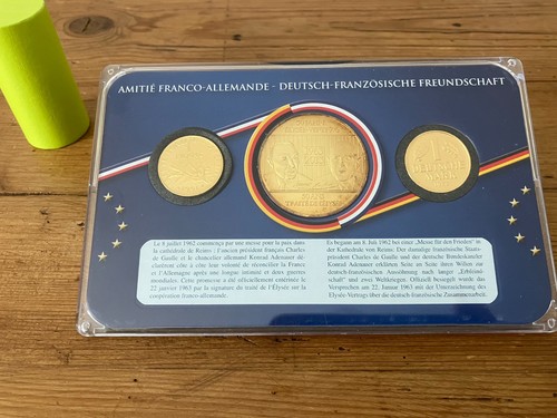 Plaquette amitié - plaquette,