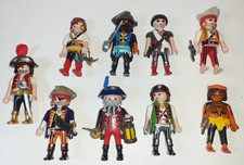LOT DE PERSONNAGES PLAYMOBIL