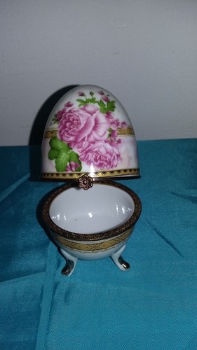 Ancienne boite oeuf pilules - boite,