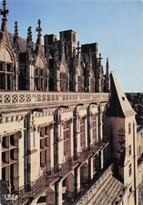 37 AMBOISE LE CHATEAU ROYAL XVe S LUCARNES AND BALCONY IN WROUGHT IRON OR F