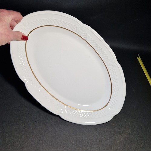 Grand plat ovale en - 🔅,