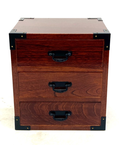Ancienne petite armoire
