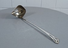 Louche à soupe WMF argentée marquée : marque autruche WMFW 1/0 vers 1910