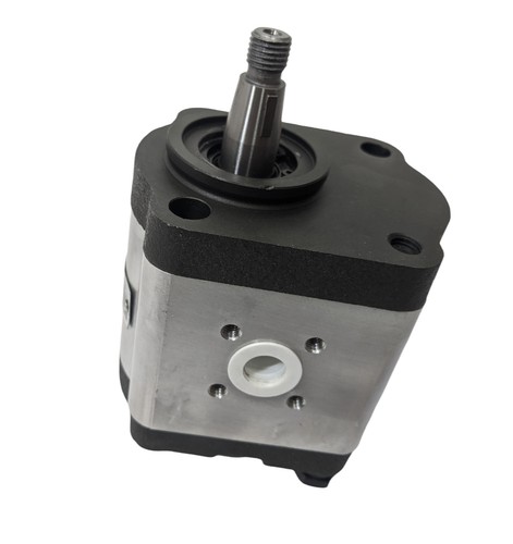 Pompe hydraulique adaptée