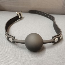 Morsure Silicones Bouche