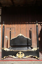 Cadre lit queen size 160X200CM noir doré à la feuille d'or d'un château