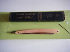 Rasoir spécial pour effiler