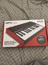 MPK Mini - Clavier MIDI USB Portable avec 15 Touches 8 Pads