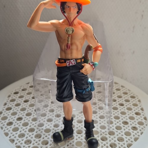 One piece figurine portgas - piece, d