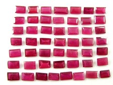 Lot De 50 Pierres De Rubis