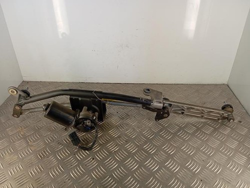 Moteur essuie glace avant