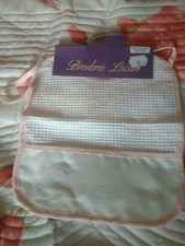 bavoir à broder toile Aïda