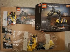 LEGO TECHNIC 42121 pelleteuse