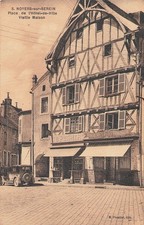 Walnut on serene, town hall square.  80079