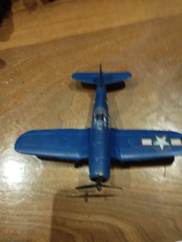 Maquette avion monté - maquette,