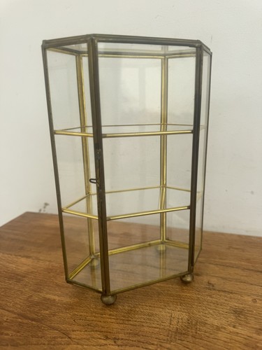 Vitrine hexagonal étages - 3,