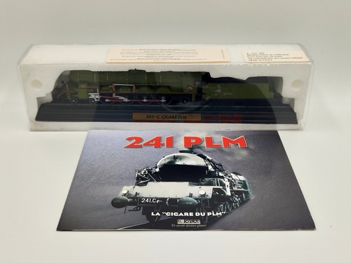 Train miniature locomotive - miniature,
