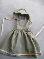 ROBE  POUR ANCIENNE POUPEE