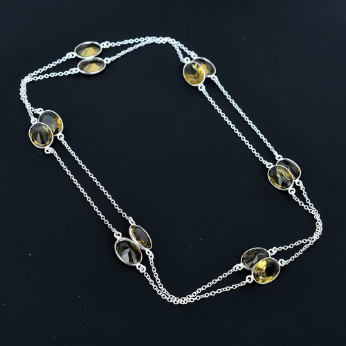 Collier cadeau ovale pierres