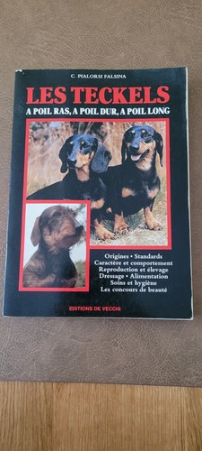Les teckels poil ras - à,