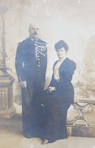 Photo gendarme femme - photo,