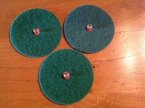Disques verts pour - 3, cireuse