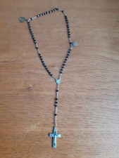 Chapelet grains noirs croix