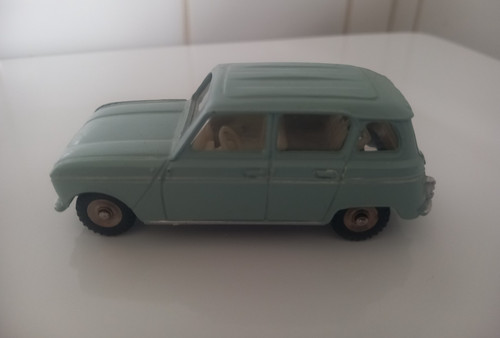 Dinky toys renault - toys,