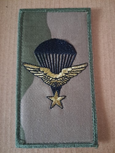 écusson militaire tenue