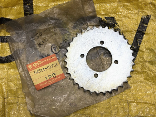 Pignon arrière suzuki - pignon,