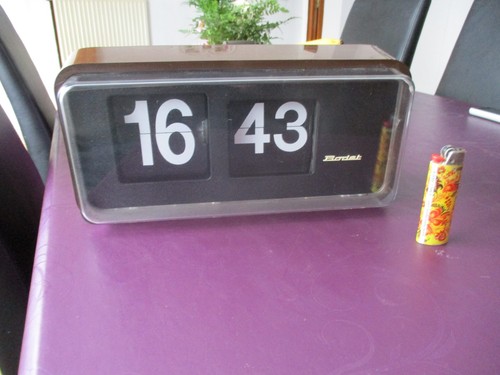 Ancienne horloge gare a - ancienne,