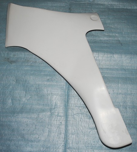 Carénage flanc gauche - flanc,